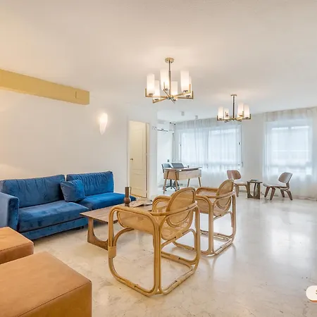 By Olala Homes Granada