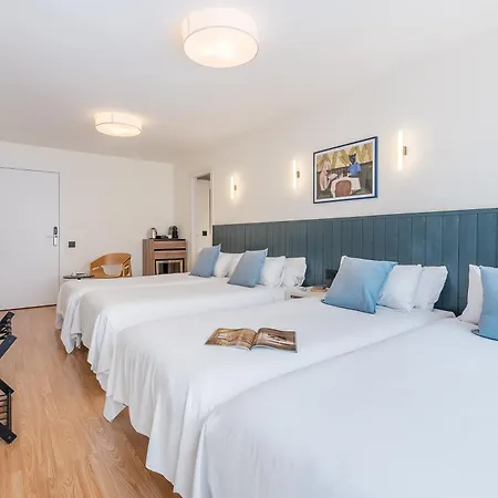 By Olala Homes * Granada