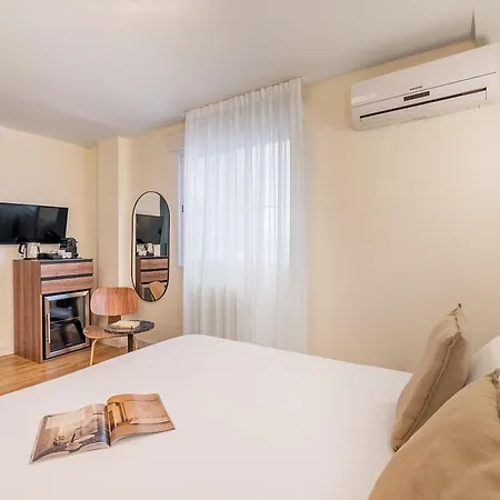 Guest house By Olala Homes *