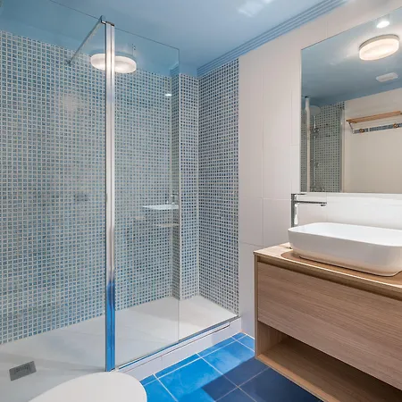 By Olala Homes ゲストハウス