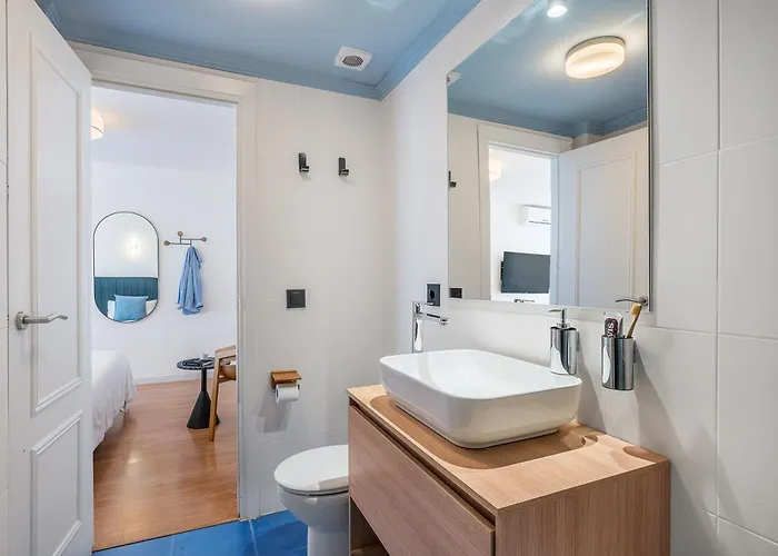 By Olala Homes 3* Granada