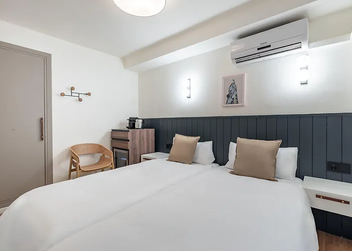 By Olala Homes 3* Granada